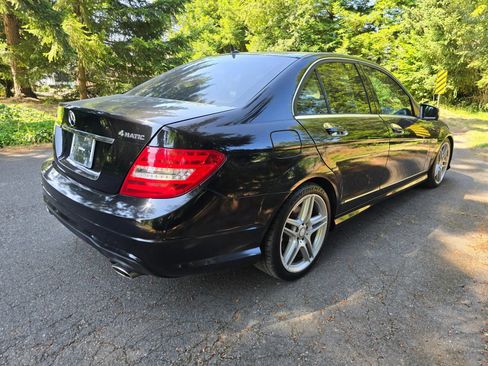 Used 2013 Mercedes-Benz C 300 4MATIC Sedan image 6