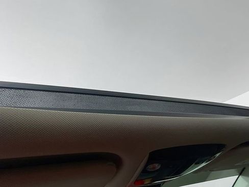 Used 2022 Kia Sorento S w/ Panoramic Sunroof Package AWD/4WD image 23