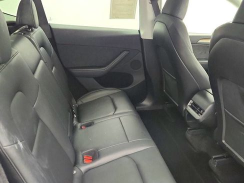 Used 2024 Tesla Model Y Long Range image 26