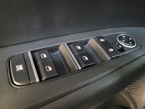 Used 2024 Kia Forte LXS FWD image 27