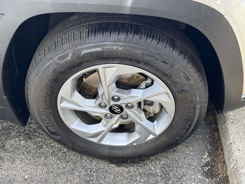 Certified 2023 Hyundai Tucson SEL AWD/4WD image 5