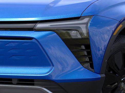 New 2025 Chevrolet Blazer EV LT image 10
