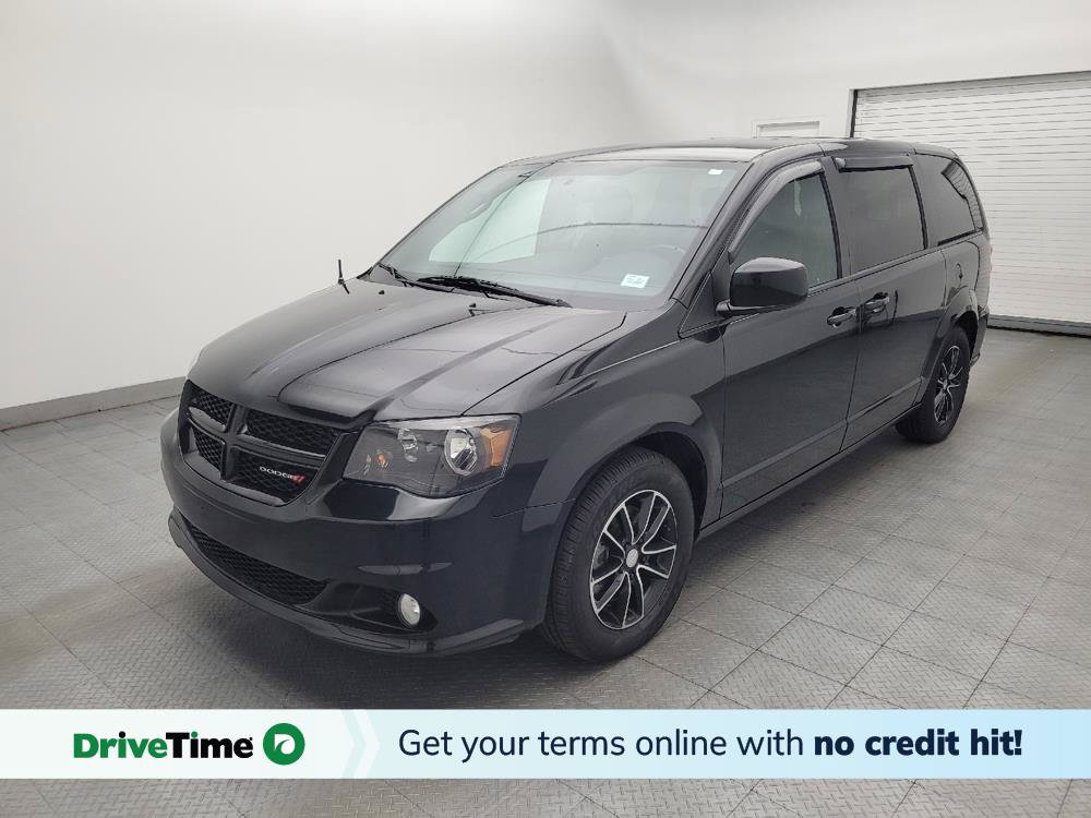 Used 2018 Dodge Grand Caravan SE FWD image 1