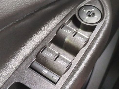 Used 2017 Ford Escape Titanium image 23