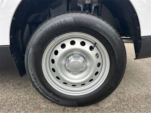 New 2026 Ford Maverick XL image 17