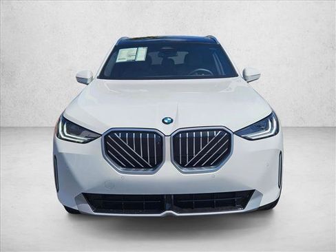 Used 2025 BMW X3 xDrive30i image 6