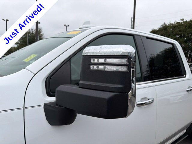 Used 2024 Chevrolet Silverado 2500 High Country AWD/4WD image 15