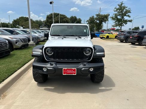 Used 2025 Jeep Wrangler Unlimited Sport AWD/4WD image 2