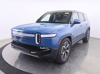 Used 2024 Rivian R1S Adventure Quad AWD/4WD video 1