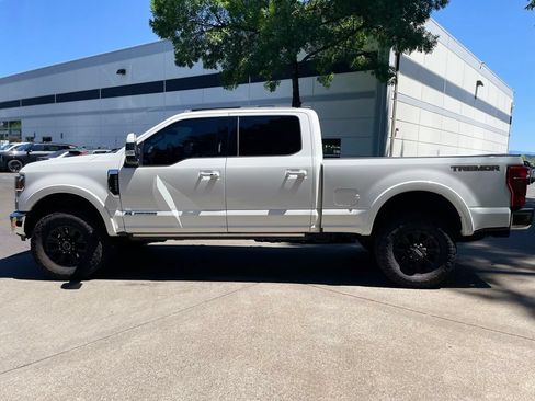 Used 2020 Ford F350 Lariat w/ Tremor Off-Road Package AWD/4WD image 7