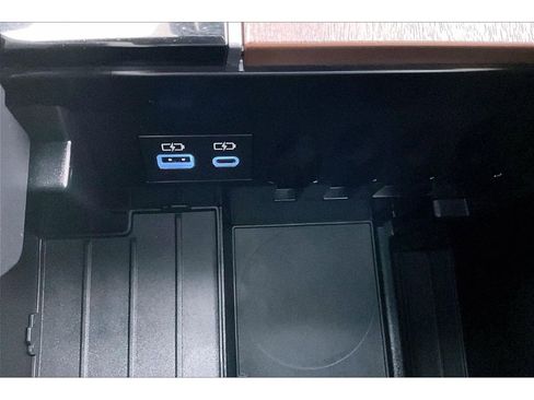 Used 2024 Toyota Sequoia Capstone image 15