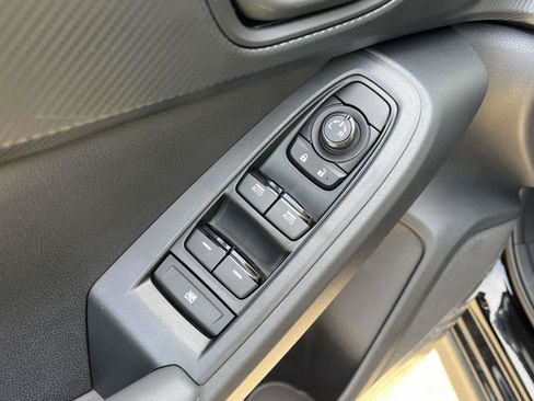 New 2025 Subaru Crosstrek 2.0i Premium image 6