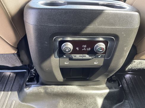 Used 2023 Chevrolet Tahoe Premier w/ Texas Edition image 40