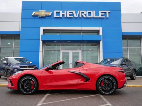 Used 2020 Chevrolet Corvette Stingray Preferred Cpe w/ 2LT Preferred Equipment Group image 4