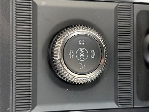 New 2025 GMC Hummer EV 2X w/ LPO, Dark Essentials Package image 27