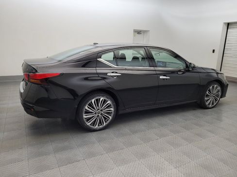 Used 2023 Nissan Altima 2.5 SL AWD/4WD image 10