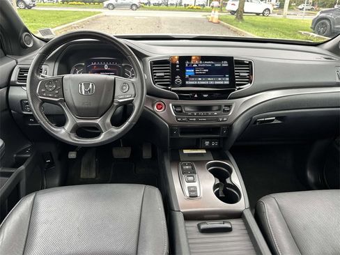 Certified 2023 Honda Passport EX-L image 11