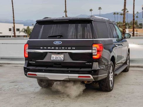 Used 2024 Ford Expedition Max Limited image 9