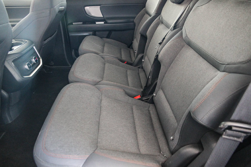 Certified 2025 Ford Expedition Active RWD image 21