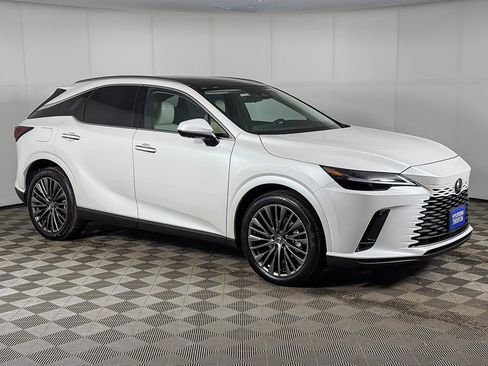 Used 2025 Lexus RX 450h AWD w/ Luxury Package image 2