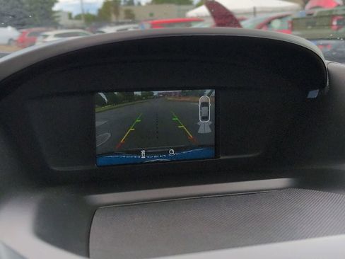 Used 2018 Ford Escape SE w/ Ford Safe & Smart Package AWD/4WD image 28