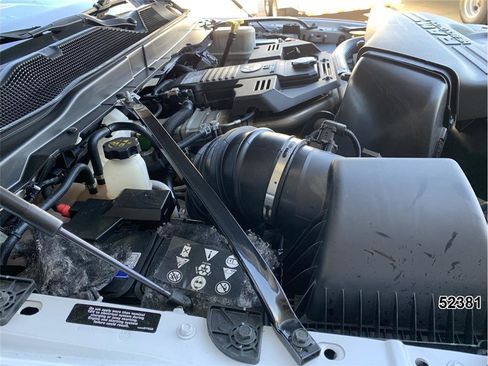 Used 2020 RAM 5500 Tradesman image 12