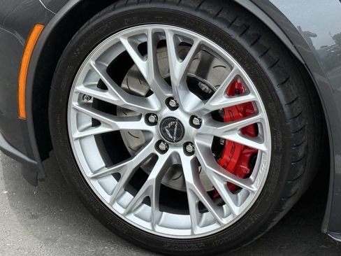 Used 2017 Chevrolet Corvette Z06 image 19