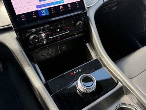 Certified 2025 Jeep Grand Cherokee L Limited w/ Black Appearance Package RWD image 35