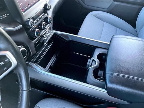 Used 2019 RAM 1500 Big Horn AWD/4WD image 14