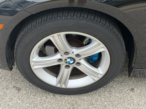Used 2013 BMW 328i xDrive Sedan AWD/4WD image 9