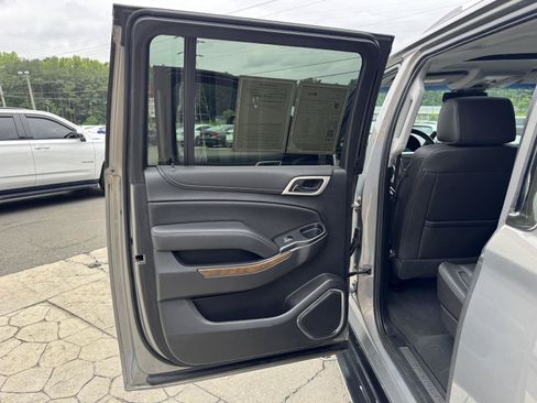 Used 2019 GMC Yukon XL Denali RWD image 9