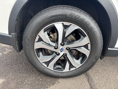 Used 2021 Subaru Outback Touring XT AWD/4WD image 9