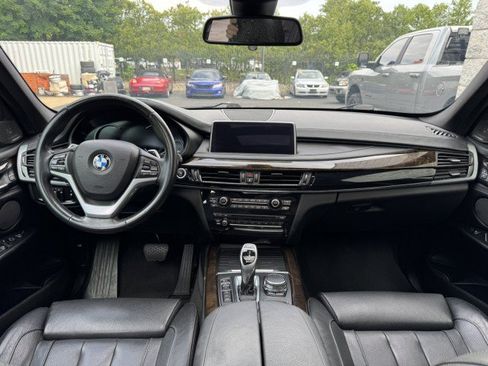Used 2018 BMW X5 xDrive50i AWD/4WD image 22