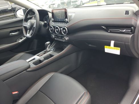 New 2025 Nissan Sentra SR w/ SR Premium Package image 11