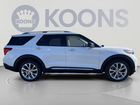 Used 2023 Ford Explorer Platinum w/ Technology Package AWD/4WD image 8
