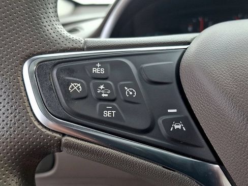 Used 2023 Chevrolet Malibu LT FWD image 23