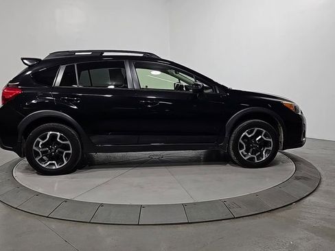 Used 2016 Subaru Crosstrek 2.0i Limited w/ Popular Package #2 image 7