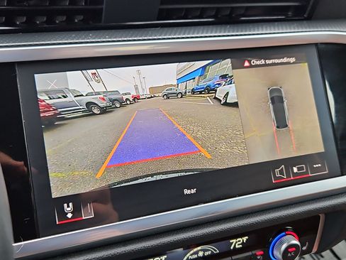 Used 2023 Audi Q3 2.0T Premium Plus w/ Premium Plus Package image 20