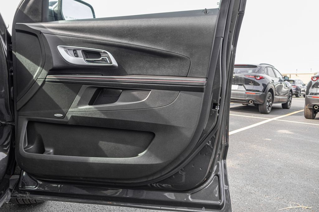 Used 2015 Chevrolet Equinox LTZ FWD image 34