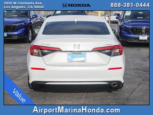 Used 2023 Honda Civic Sport image 7