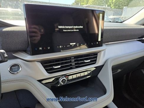 New 2026 Ford Explorer Active AWD/4WD image 11