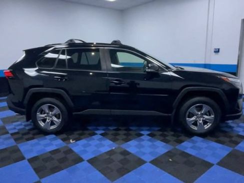 Used 2023 Toyota RAV4 XLE w/ XLE Grade Weather Package AWD/4WD image 9