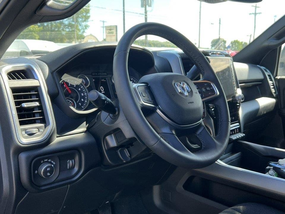 Used 2026 RAM 2500 Big Horn AWD/4WD image 3