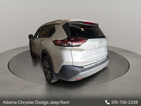 Used 2023 Nissan Rogue SV w/ SV Premium B Package AWD/4WD image 4