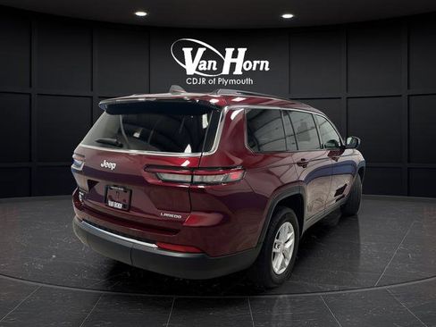 Used 2024 Jeep Grand Cherokee L Laredo w/ Luxury Tech Group I AWD/4WD image 7