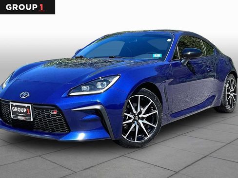 Used 2022 Toyota GR86 w/ ALL Weather Mat Package (TMS) RWD image 1
