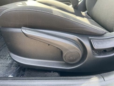 Used 2023 Kia Forte LXS image 24