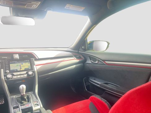 Used 2021 Honda Civic Type R Limited image 23