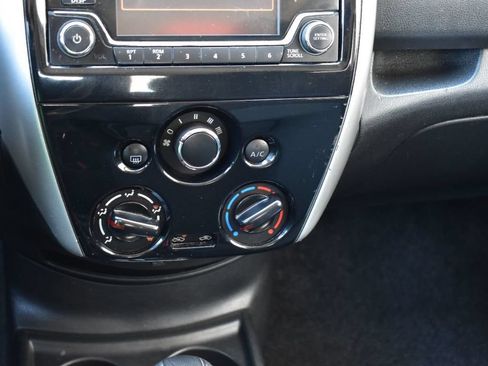 Used 2016 Nissan Versa Note SV FWD image 32