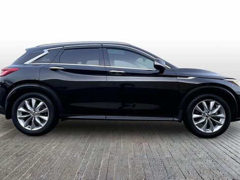 Certified 2019 INFINITI QX50 Luxe w/ Navigation Package image 8